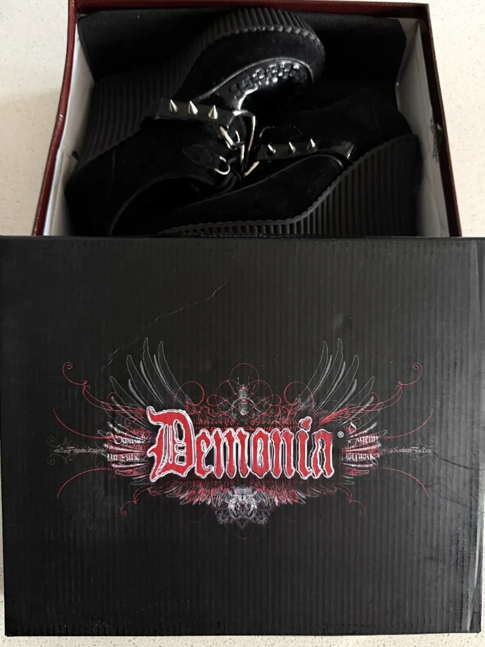 DEMONIA Creeper 302H Black Heart O-Ring & Spikes Vegan Suede | 9M| NWB